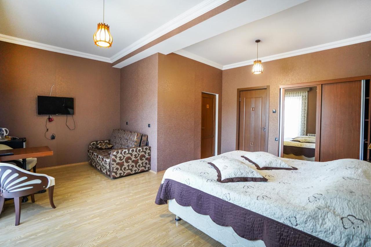 Natali Hotel Bordżomi Zewnętrze zdjęcie