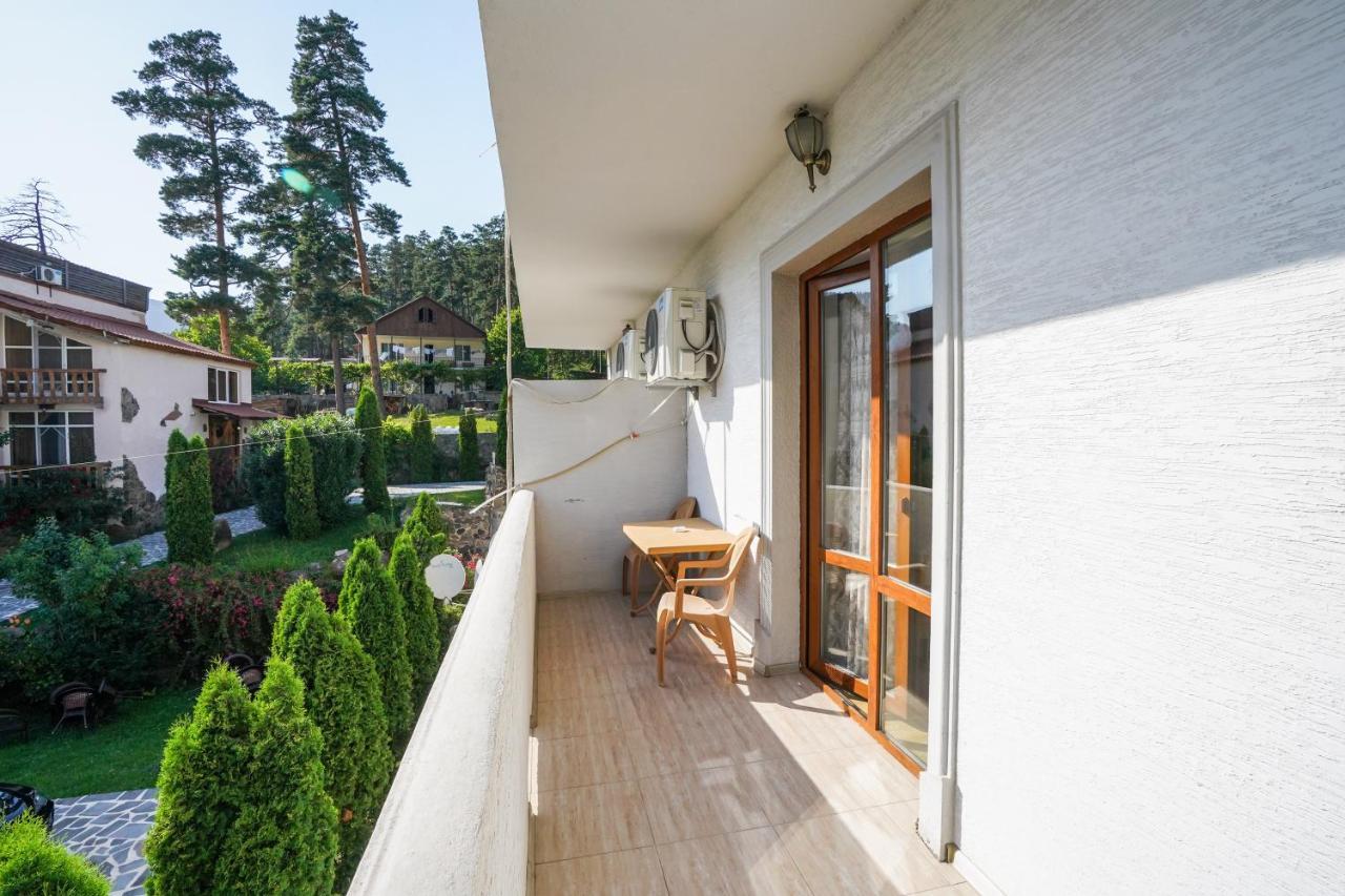 Natali Hotel Bordżomi Zewnętrze zdjęcie