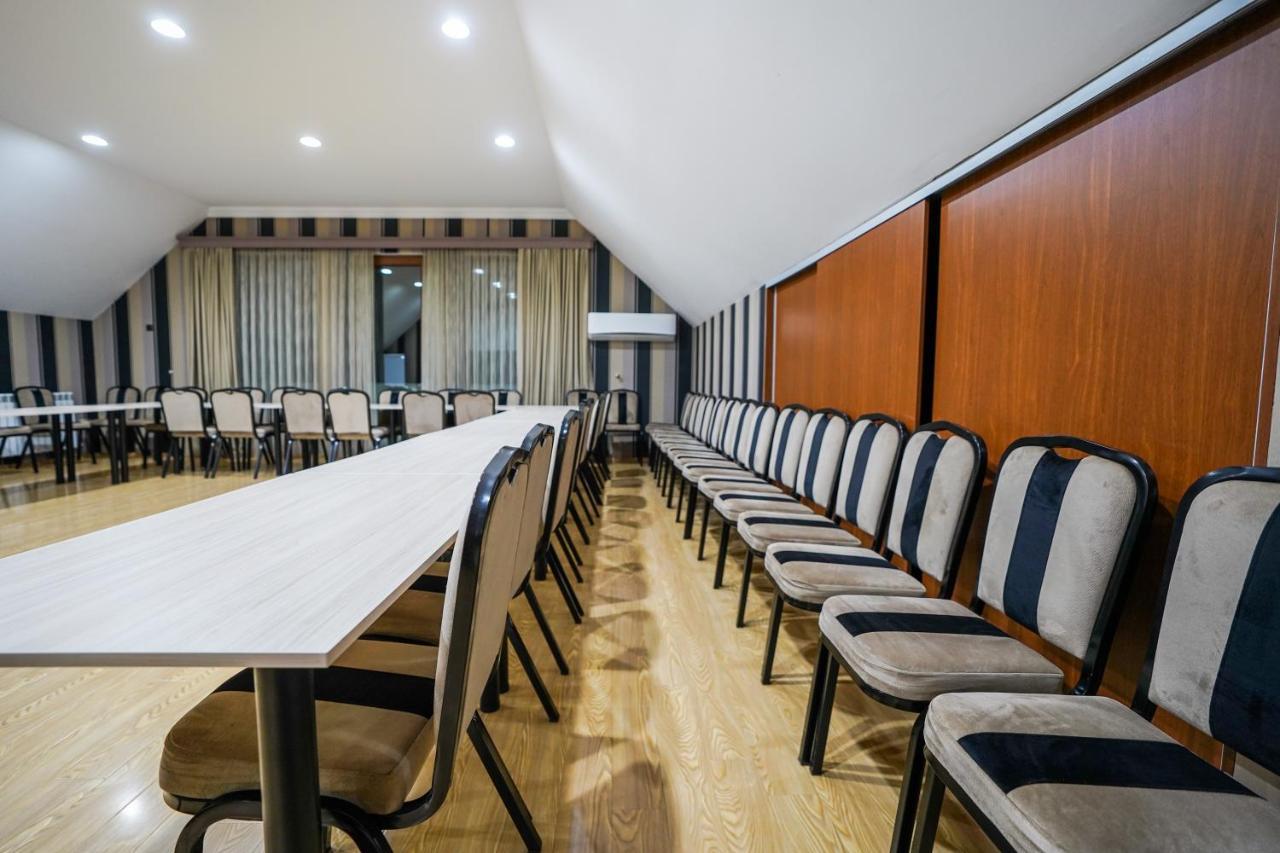 Natali Hotel Bordżomi Zewnętrze zdjęcie