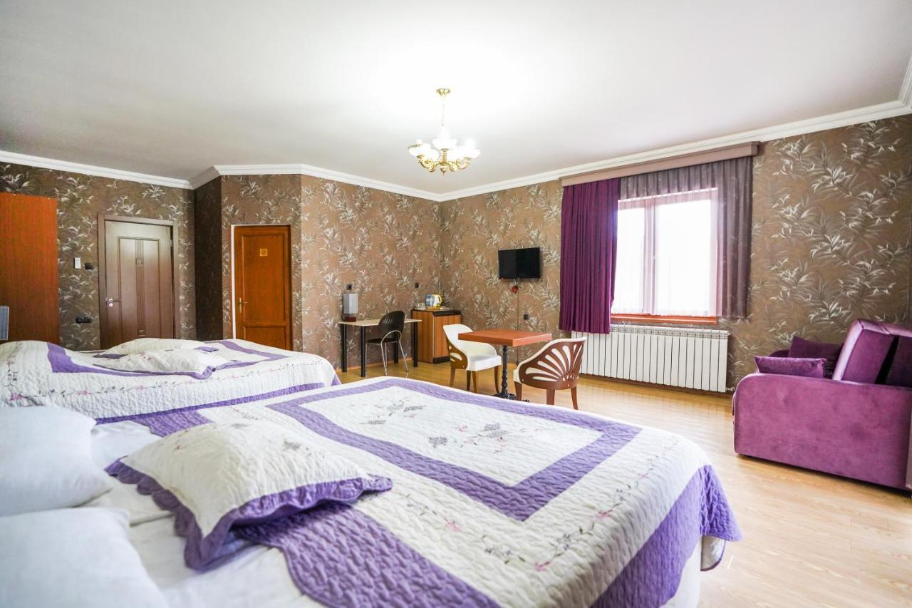 Natali Hotel Bordżomi Zewnętrze zdjęcie