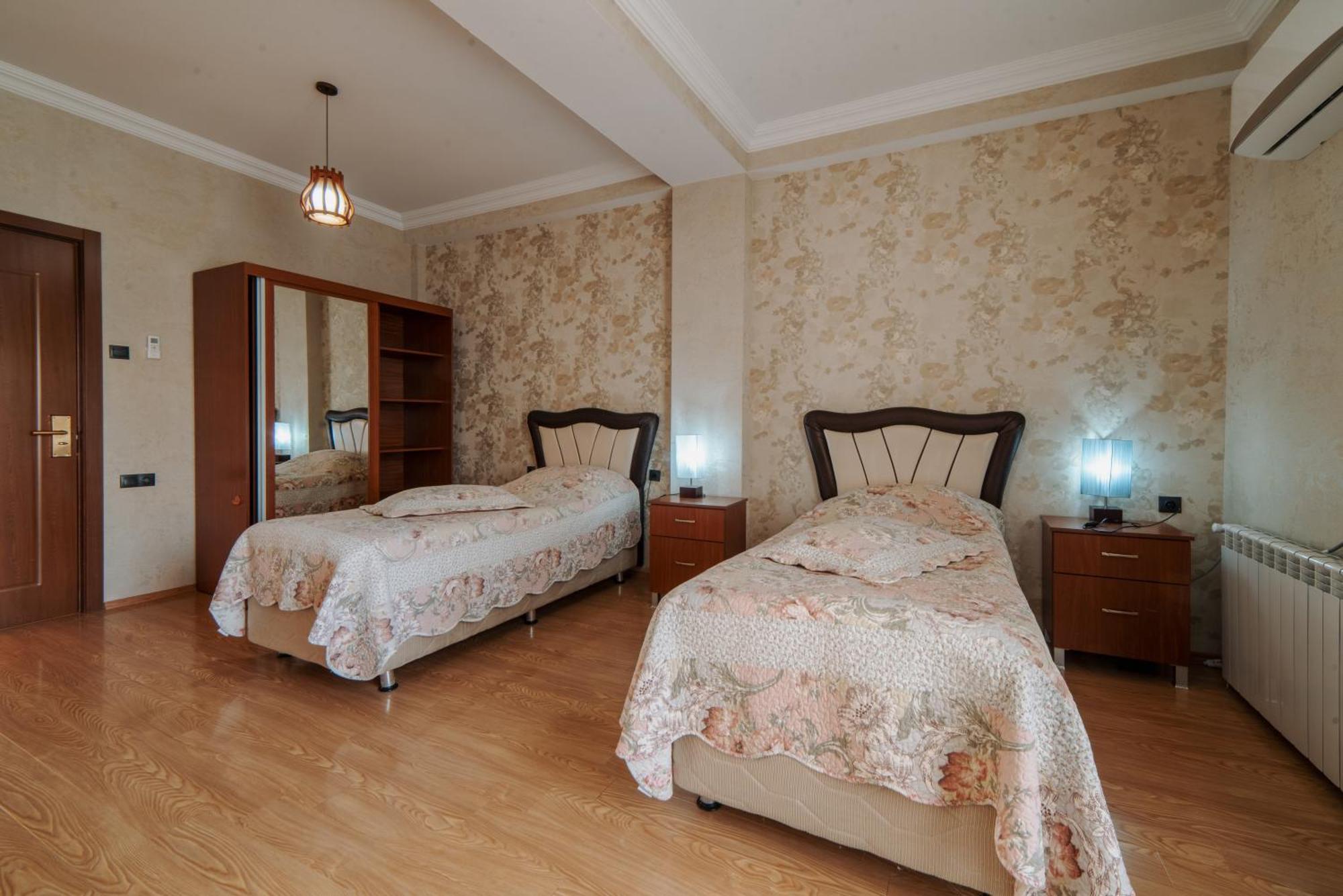 Natali Hotel Bordżomi Zewnętrze zdjęcie